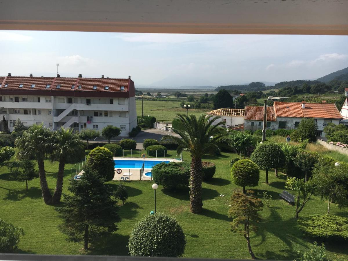 Duplex Con Piscina Muy Cerca De La Playa Appartement Santiuste Buitenkant foto