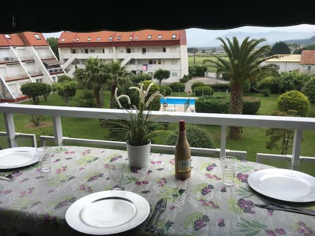 Duplex Con Piscina Muy Cerca De La Playa Appartement Santiuste Buitenkant foto